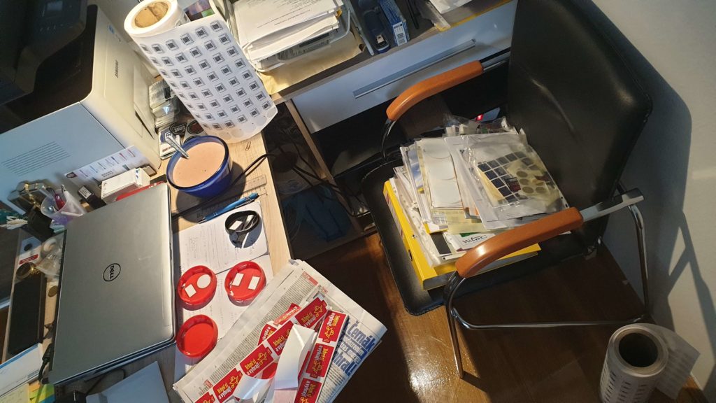 Címkespecialista 03